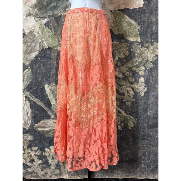New Champagne & Strawberry Honeysuckle Peach Lace Maxi Skirt Size OP - Picture 10 of 10